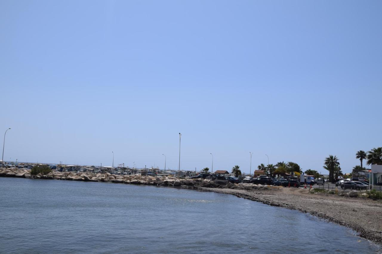 Seascape 501 Lägenhet Larnaca Exteriör bild